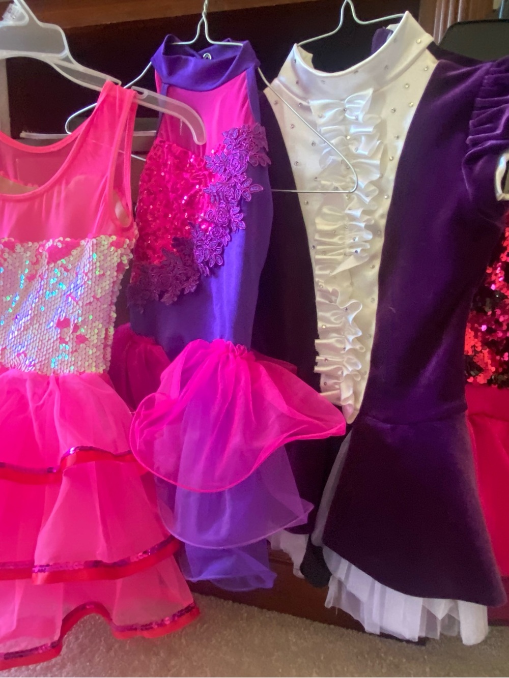 Girls' group of 5 Dance/Costume Dress up!!